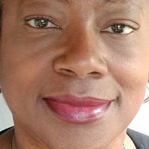 Meet your Posher, Edna